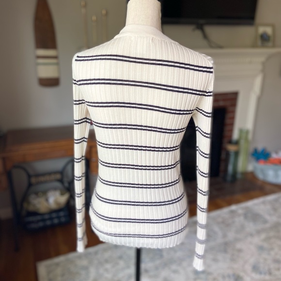 H&M | NWOT Striped Top - Picture 3 of 6